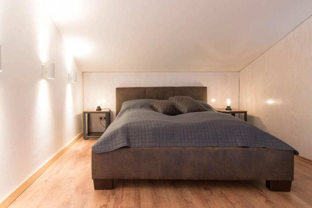 Loft 13 - Business- Und Feriendomizil Apartment Kiel Ngoại thất bức ảnh